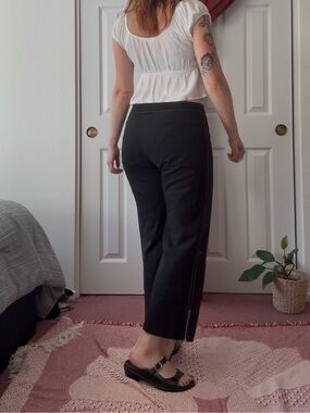 Margaret O'Leary Black Wide-Leg Capris with Side Zipper Detail